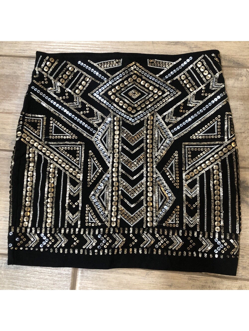 Express Sequin mini Skirt Size S Black With Gold And‎ Silver  Y2K Metallic